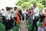 Làng Văn hóa - Du lịch đón đoàn đại biểu trong khuôn khổ Lễ hội Văn hóa thế giới
