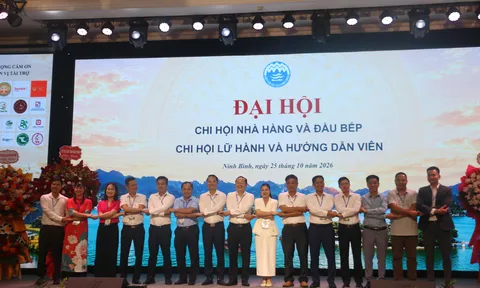 Ninh Bình ra mắt Ban Chấp hành Chi hội Lữ hành và Hướng dẫn viên khóa I: Tăng cường liên kết, nâng tầm điểm đến