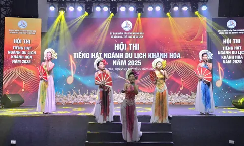 Sắc màu hội thi “Tiếng hát ngành Du lịch Khánh Hòa 2025”