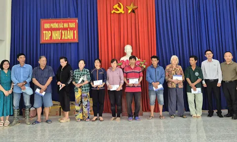 CLB Lữ hành UNESCO Hà Nội chung tay hướng về Khánh Hòa sau mưa lũ lịch sử