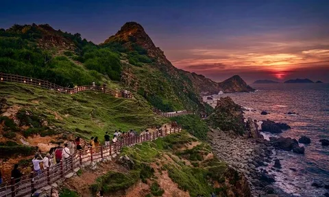 Văn Mai Hương, Dương Edward, DJ Trang Moon... sẵn sàng khuấy động Eo Gió đêm 11/7