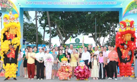 Khánh Hòa khai mạc Triển lãm sản phẩm OCOP và sản phẩm đặc trưng, quảng bá tinh hoa địa phương đến du khách quốc tế