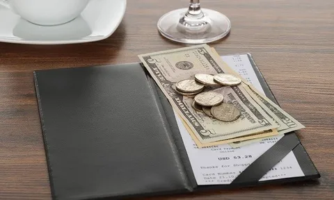 Những điều cần biết về tiền Tip khi du lịch các nước