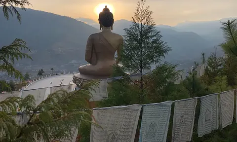 Đường mòn xuyên Bhutan: Trải nghiệm vẻ đẹp và văn hóa Bhutan