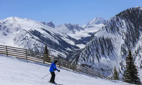 Những địa điểm thú vị ở núi Aspen đang chờ bạn trải nghiệm