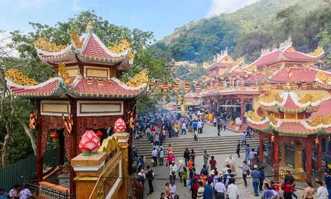 Hội Xuân Núi Bà Đen: lễ hội tâm linh vùng đất thánh Tây Ninh