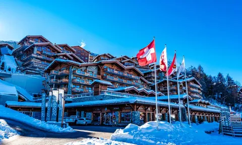 Review khách sạn: Hôtel Nendaz 4 Vallées & Spa, Nendaz, Thụy Sĩ