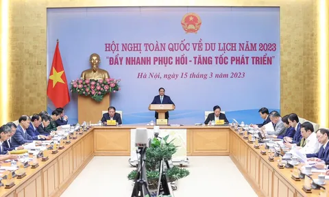 Thủ tướng chủ trì Hội nghị toàn quốc về phục hồi du lịch sau một năm mở cửa