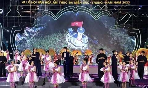Khai mạc Festival Khèn Mông tỉnh Hà Giang và lễ hội văn hóa ẩm thực  ba miền Bắc - Trung - Nam năm 2023