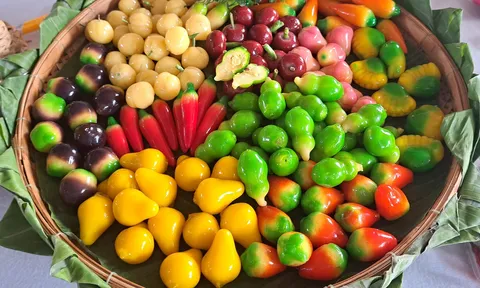 Bánh truyền thống Cần Thơ đạt kỷ lục Châu Á