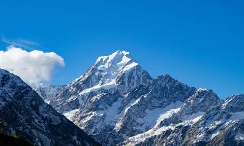 Du khách Singapore mất tích sau khi chinh phục đỉnh Everest