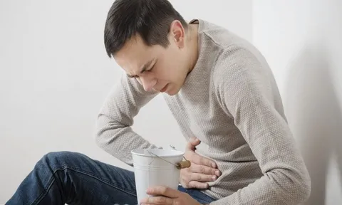 Botulinum là gì? Và triệu chứng nhận biết đã ngộ độc