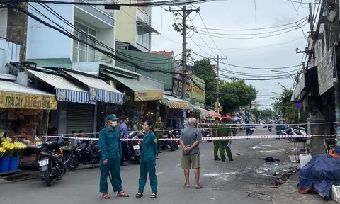 TP.HCM: Nổ lớn tại quán cơm, 2 người nhập viện cấp cứu