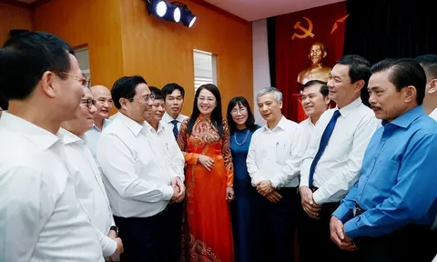 Tạo điều kiện tốt nhất để báo chí cống hiến nhiều hơn nữa cho sự nghiệp cách mạng