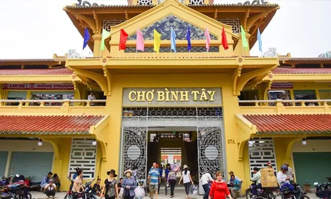 Độc đáo những ngôi chợ lâu đời nhất Sài Gòn