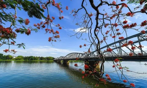 Tái đề cử sông Hương là "di sản văn hóa thế giới"