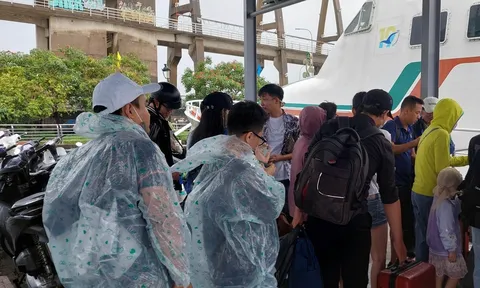Kiên Giang: Gần 12.000 khách du lịch bị kẹt lại trên các đảo