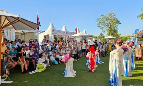 Gian hàng Việt Nam nổi bật tại Làng ẩm thực quốc tế 2023