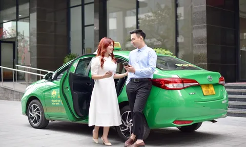 Tài xế taxi tại TPHCM được bồi dưỡng kiến thức về du lịch