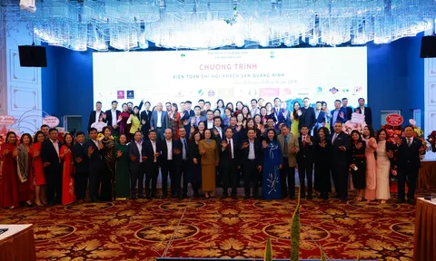 Quảng Ninh phấn đấu đón 17 triệu lượt du khách năm 2024