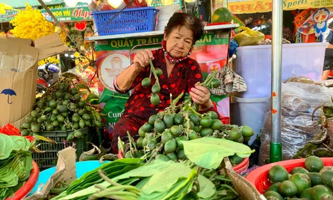 Phố cưới hỏi trầu cau tại TPHCM đìu hiu, thưa thớt khách dịp cận Tết