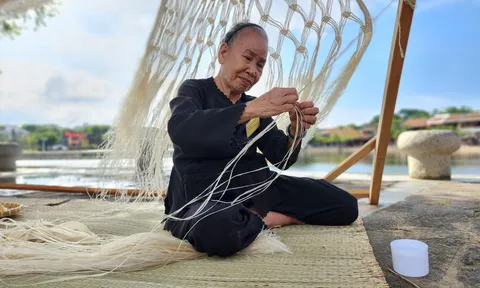 Quảng Nam: Nghề đan võng ngô đồng và làm nhà tre, dừa ở Hội An trở thành di sản