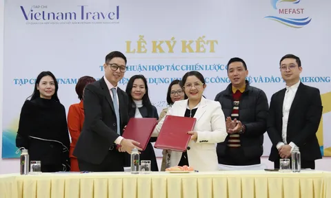 Ban lãnh đạo Tạp chí Vietnam Travel hợp tác với Viện ứng dụng Khoa học công nghệ và Đào tạo Mekong