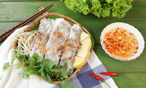 Thưởng thức các món ăn đường phố Việt thuộc đẳng cấp ngon nhất Đông Nam Á