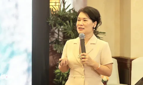 Nhà báo Nguyễn Thu Hà: “Cần trí tuệ con người hơn trí tuệ nhân tạo”