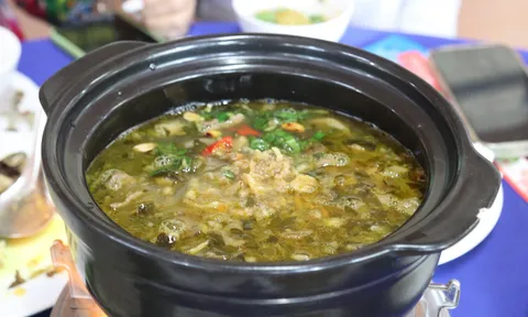 Điểm danh những đặc sản thơm ngon, lạ miệng níu chân du khách gần xa của Bình Định