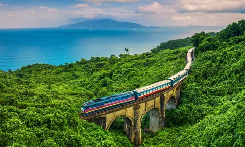 Đường sắt đã sẵn sàng vận hành đoàn tàu du lịch “Kết nối di sản miền Trung”