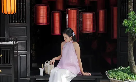 Hoài Phố dịu dàng níu lòng người lữ khách 