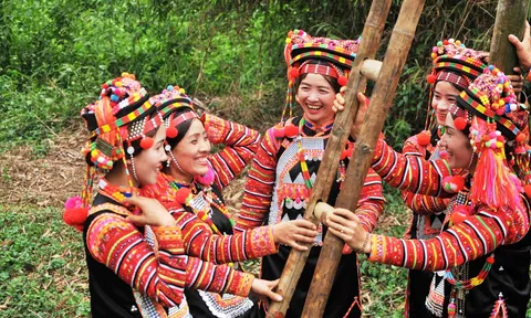 Về Điện Biên trải nghiệm nét văn hóa dân tộc tại các bản du lịch cộng đồng hấp dẫn
