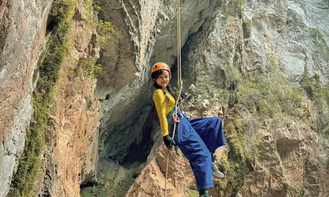 Cô gái 9X chi 35 triệu khám phá hố sụt Kong và nhận xét "đáng giá" khiến nhiều người ngưỡng mộ