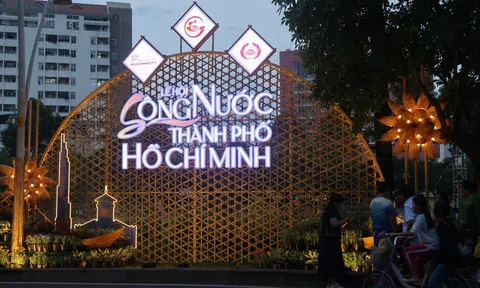 Lễ Hội Sông Nước TPHCM lần thứ 2 năm 2024 mang đậm giá trị văn hoá và du lịch sông nước