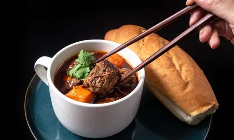 Bò kho, bún bò Huế và cơm tấm thịt nướng vào danh sách "Top 100 bữa sáng ngon nhất thế giới"
