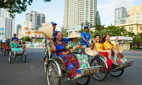 Gần 400.000 lượt du khách đến với Liên hoan Du lịch biển Nha Trang 2024