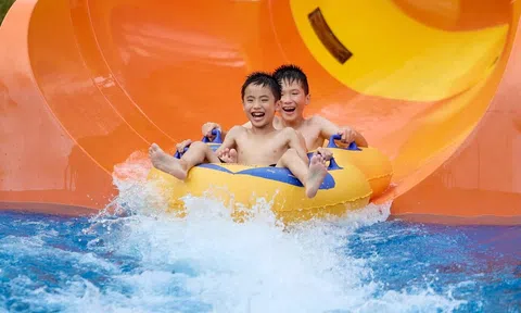 Xuất hiện công viên nước giải trí "khổng lồ" tại Sầm Sơn cho trẻ chơi thả ga trong hè này