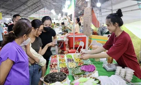 Hấp dẫn lễ khai mạc ngày hội Bánh dân gian Nam Bộ - An Giang năm 2024