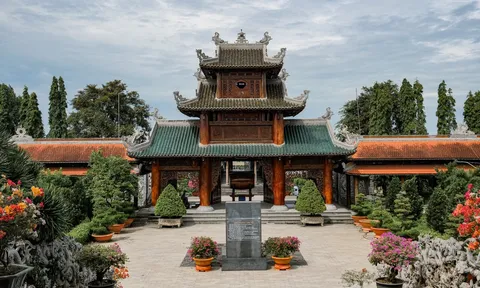Nam Phương Linh Từ: Hành trình về miền ký ức của vùng đất phương Nam
