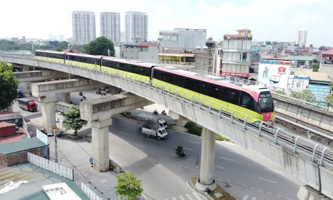 Đón hơn 256.000 lượt khách, Metro 3 Nhổn - ga Hà Nội ghi điểm trong mắt người dân