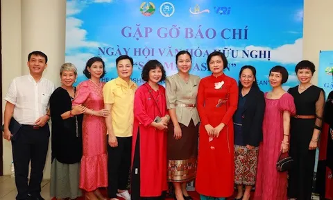 Nhiều hoạt động đặc sắc, ý nghĩa tại Ngày hội văn hóa hữu nghị “Sắc màu ASEAN”