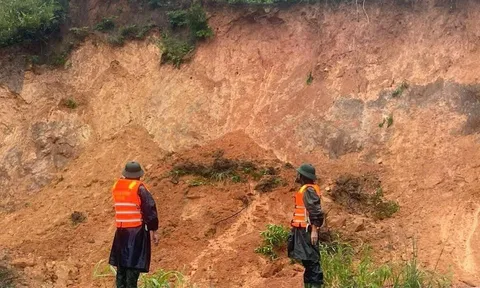 Hậu bão số 4: Miền Trung đối mặt lũ quét và sạt lở đất đe dọa