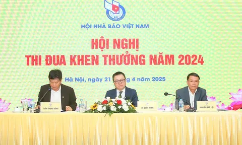Thi đua thực chất, khen thưởng kịp thời, thúc đẩy nhiệt huyết cống hiến của người làm báo