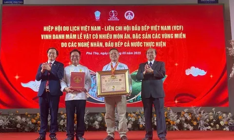 Liên chi hội Đầu bếp Việt Nam lập kỷ lục mâm lễ cúng nhiều nhất Việt Nam