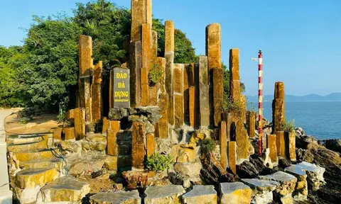 Đảo Đá Dựng trở thành điểm du lịch sinh thái cấp tỉnh