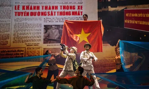 "Tự nguyện" – Hơi thở nghệ thuật trong ngày hội tri ân báo chí cách mạng