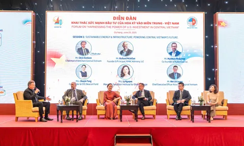 Đà Nẵng khẳng định vị thế cửa ngõ kinh tế toàn cầu với diễn đàn “Khai thác sức mạnh đầu tư của Hoa Kỳ vào miền Trung - Việt Nam”