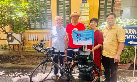 Phó chủ tịch thường trực Hiệp hội Du lịch Nha Trang - Khánh Hoà hoàn thành hành trình đạp xe 927km từ Huế đến Trà Cổ