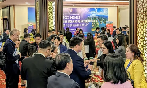 Việt Nam - Trung Quốc tăng cường hợp tác thương mại qua Hội chợ Quốc tế Lào Cai lần thứ 25